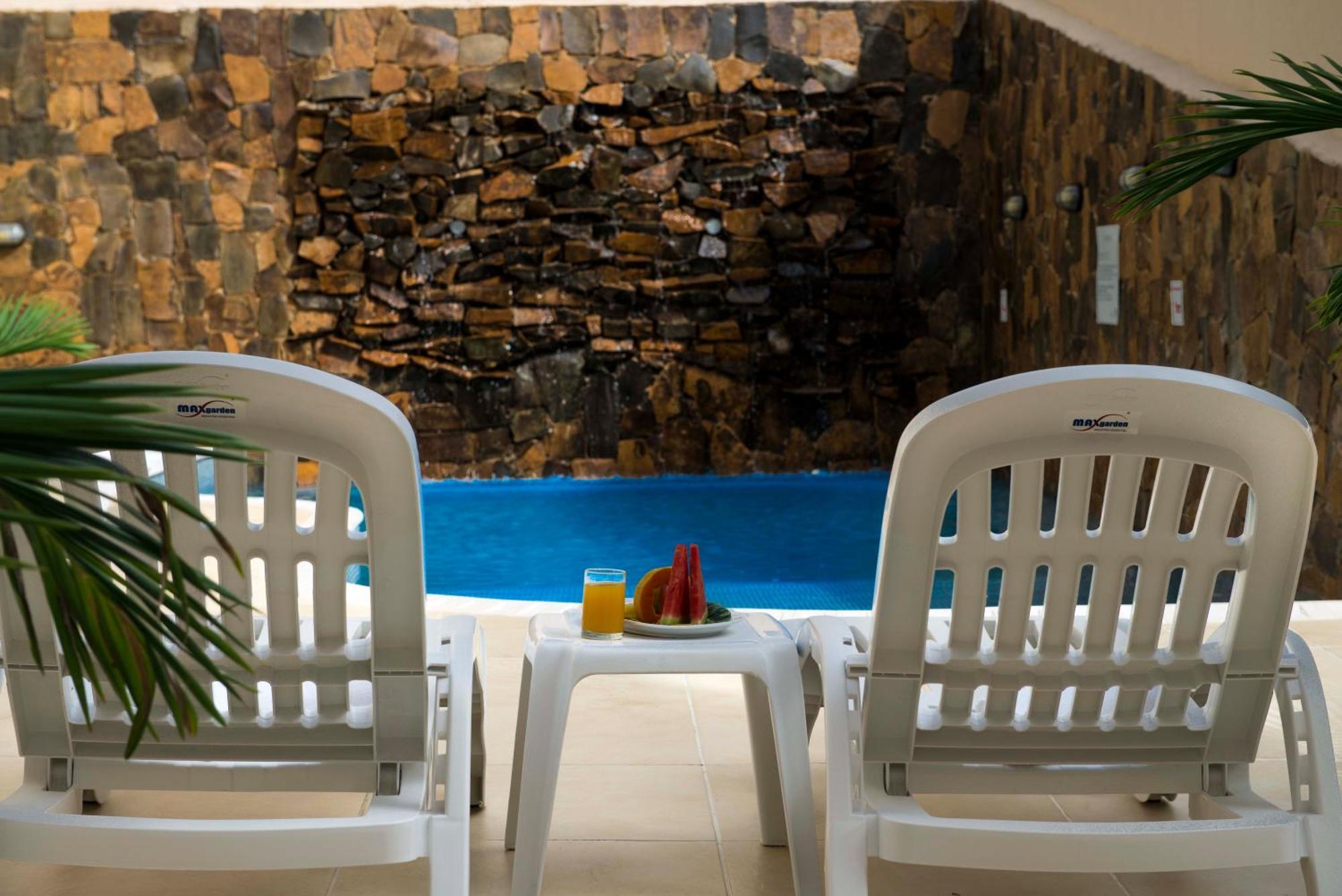 Arami Hotel & Lodge Puerto Iguazú Exteriör bild